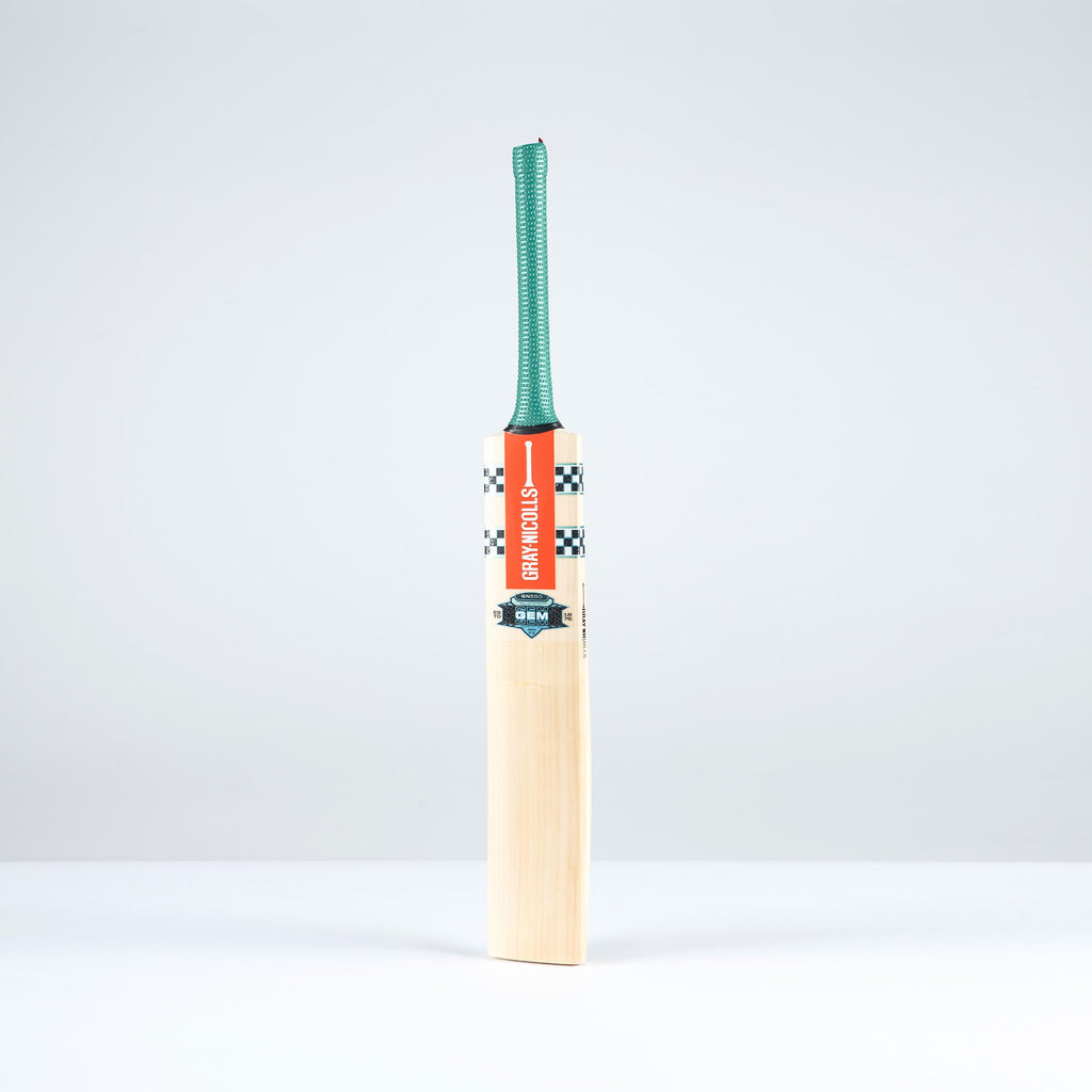 Gray-Nicolls Gem Gen 3.0 GN550 Junior Cricket Bat