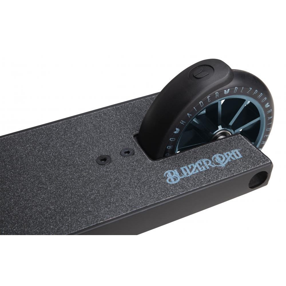 Blazer Pro Complete Scooter Raider