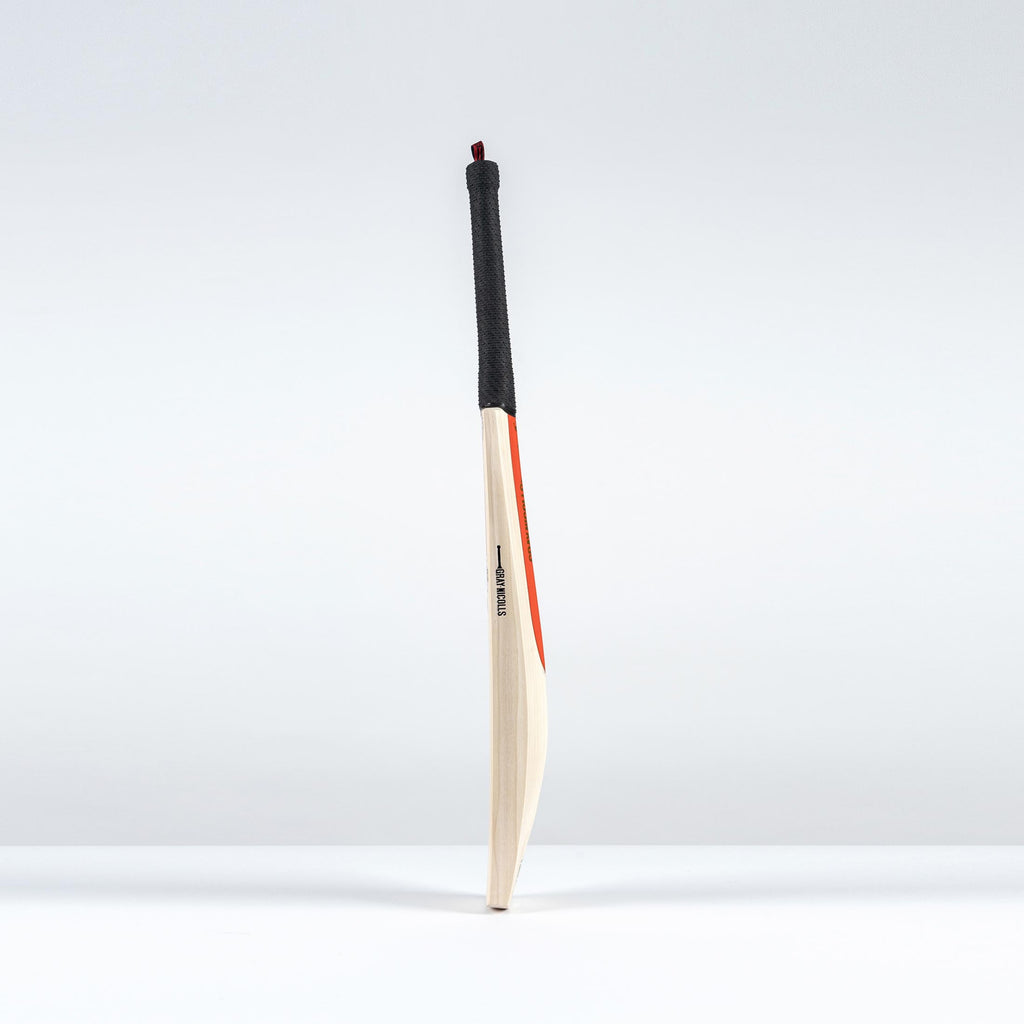 Gray-Nicolls Legend Gold Edition Senior Cricket Bat