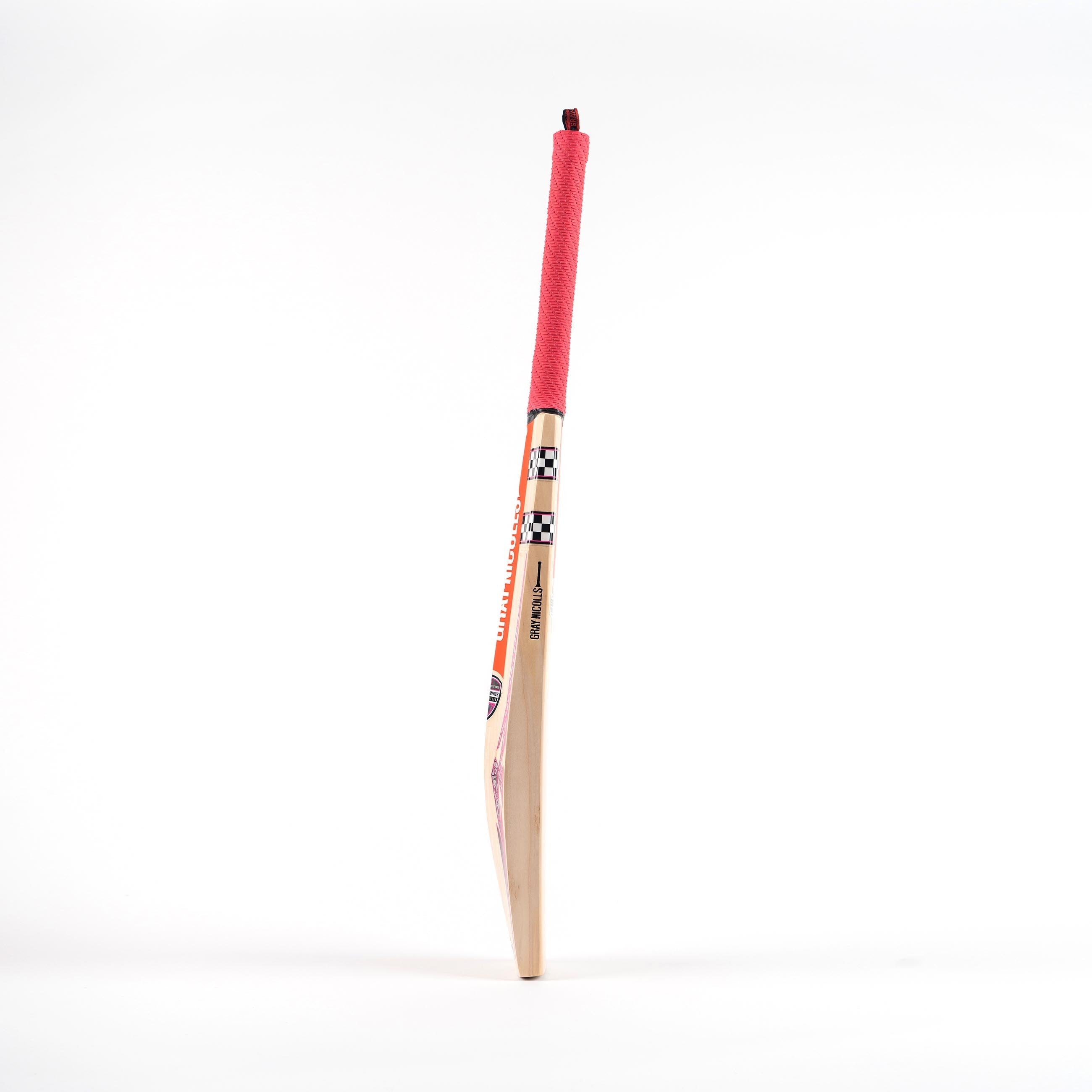 Gray-Nicolls Shockwave 2.1 300 Junior Cricket Bat