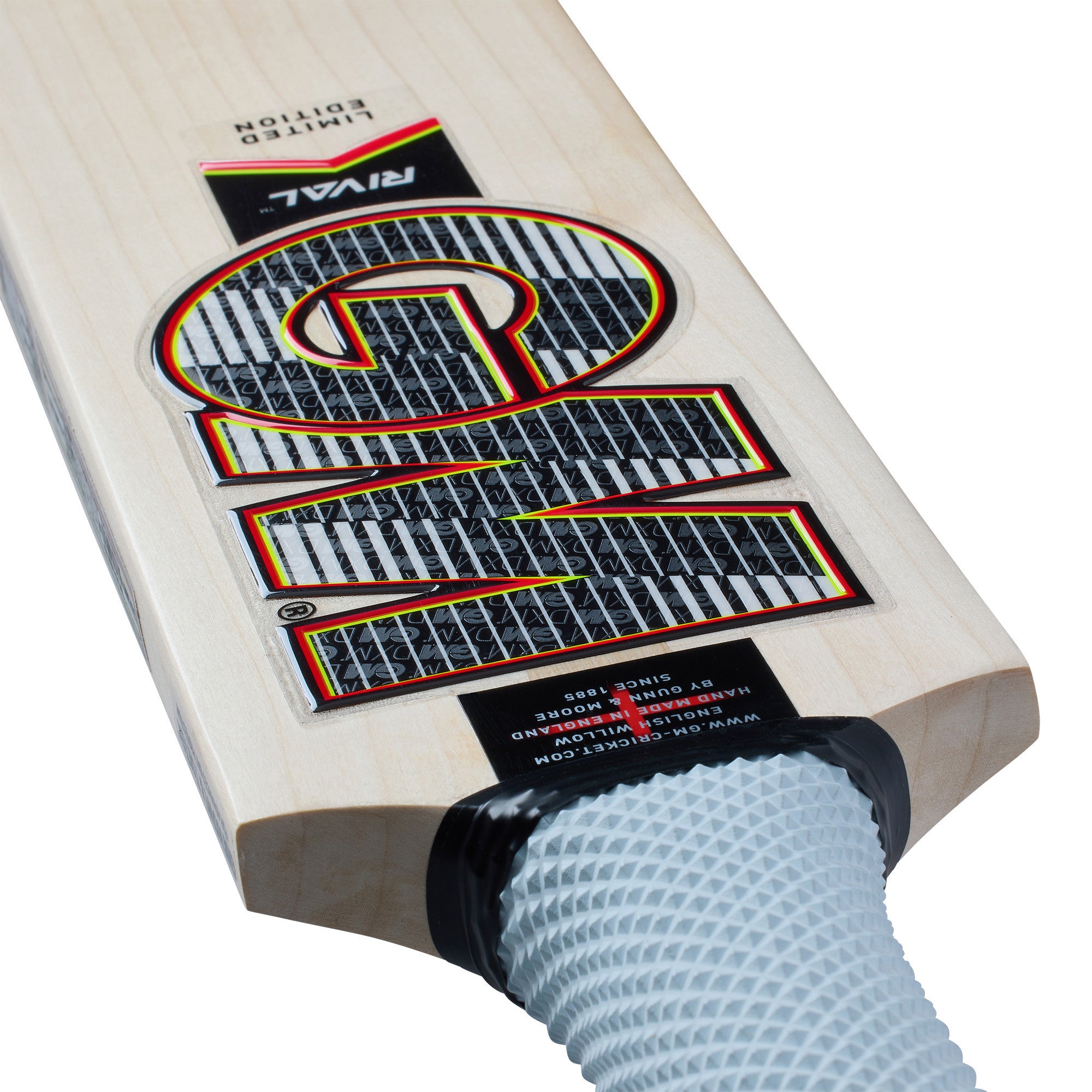 Gunn & Moore Rival Junior Cricket Bat
