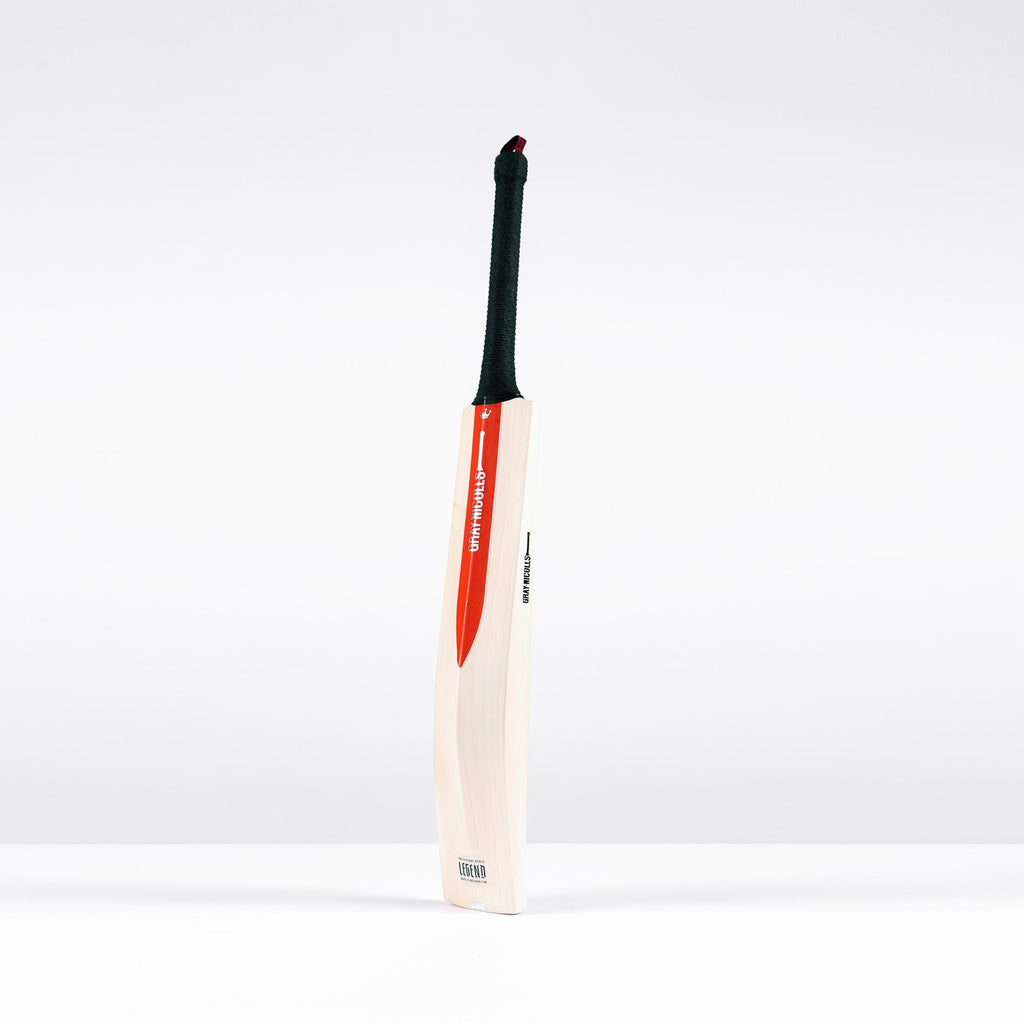 Gray-Nicolls Legend Silver Edition Senior Cricket Bat