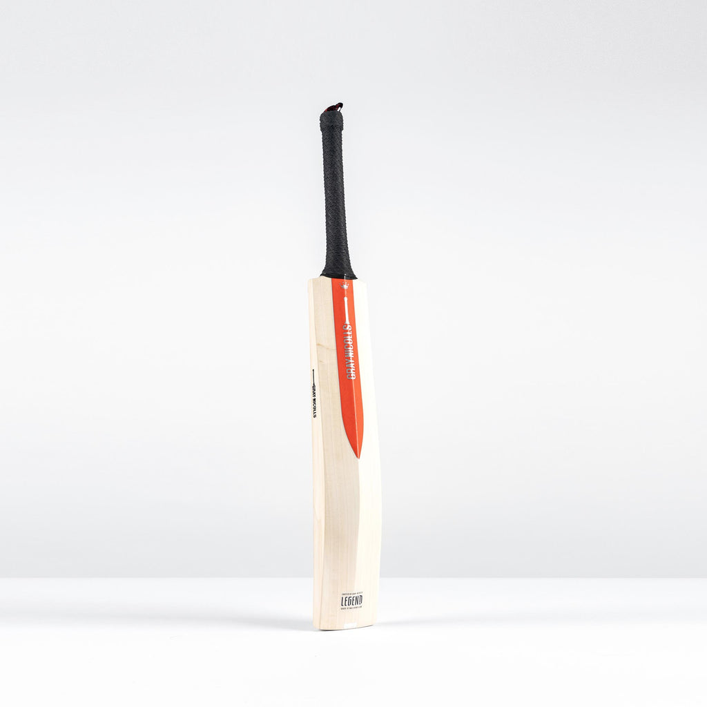 Gray-Nicolls Legend Silver Edition Senior Cricket Bat