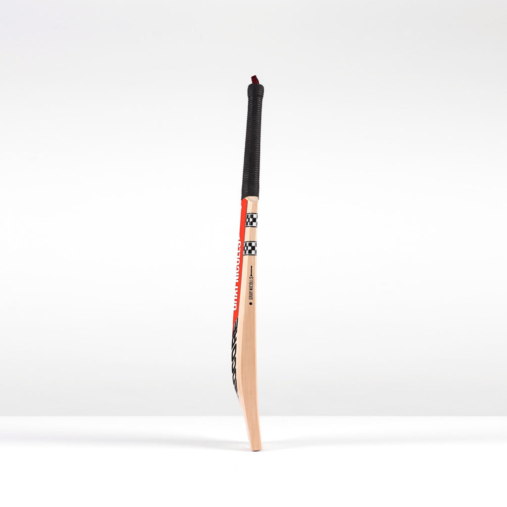 Gray-Nicolls NEOCORE Pro Senior Cricket Bat
