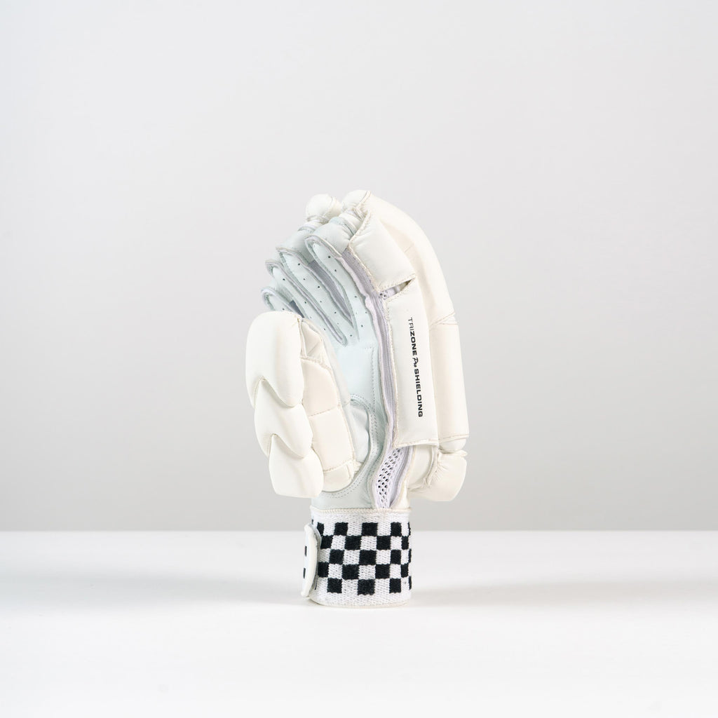 Gray-Nicolls Classic Pro Performance Adults Batting Gloves