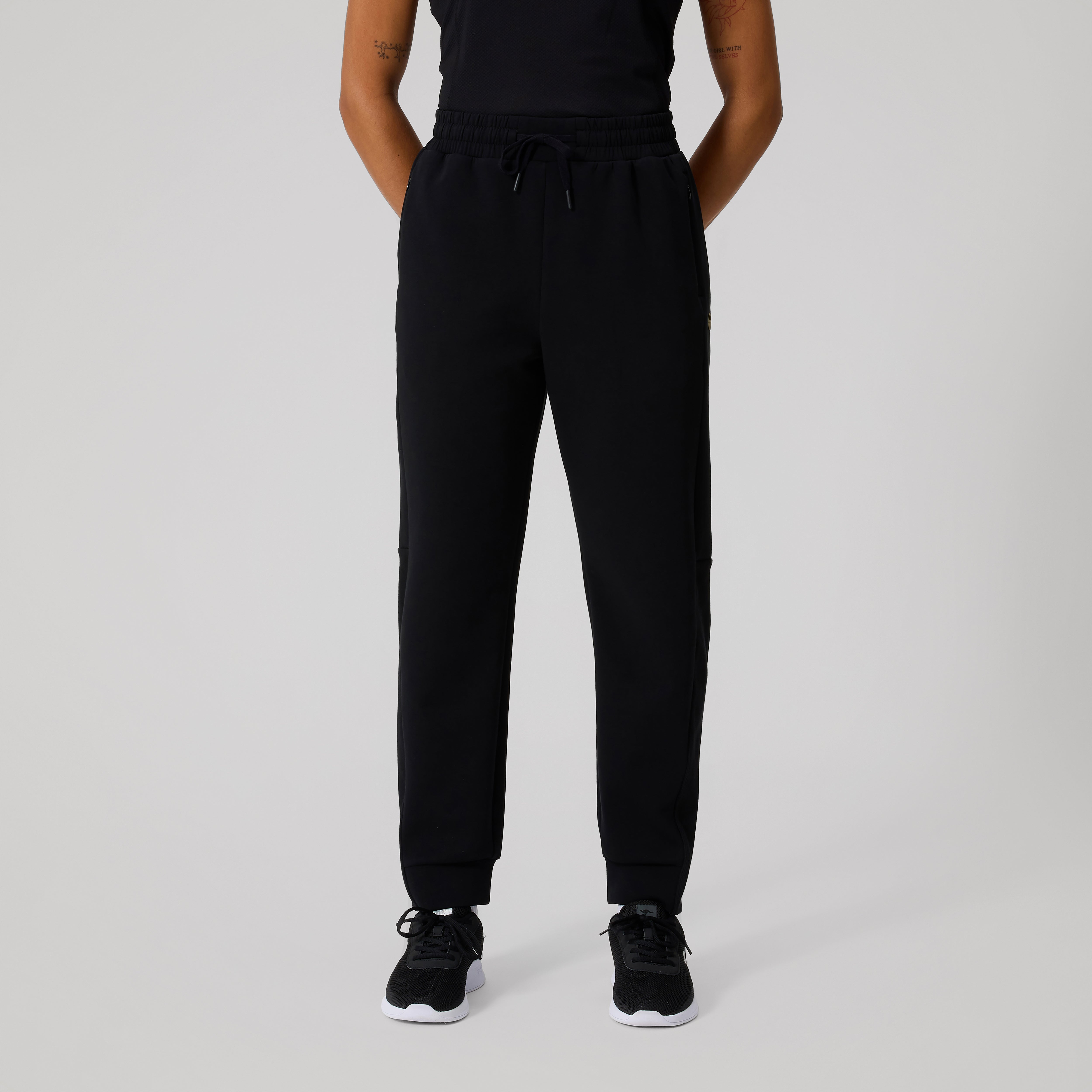 Canterbury Tempo+ 30in Sweatpant Adult Female Black