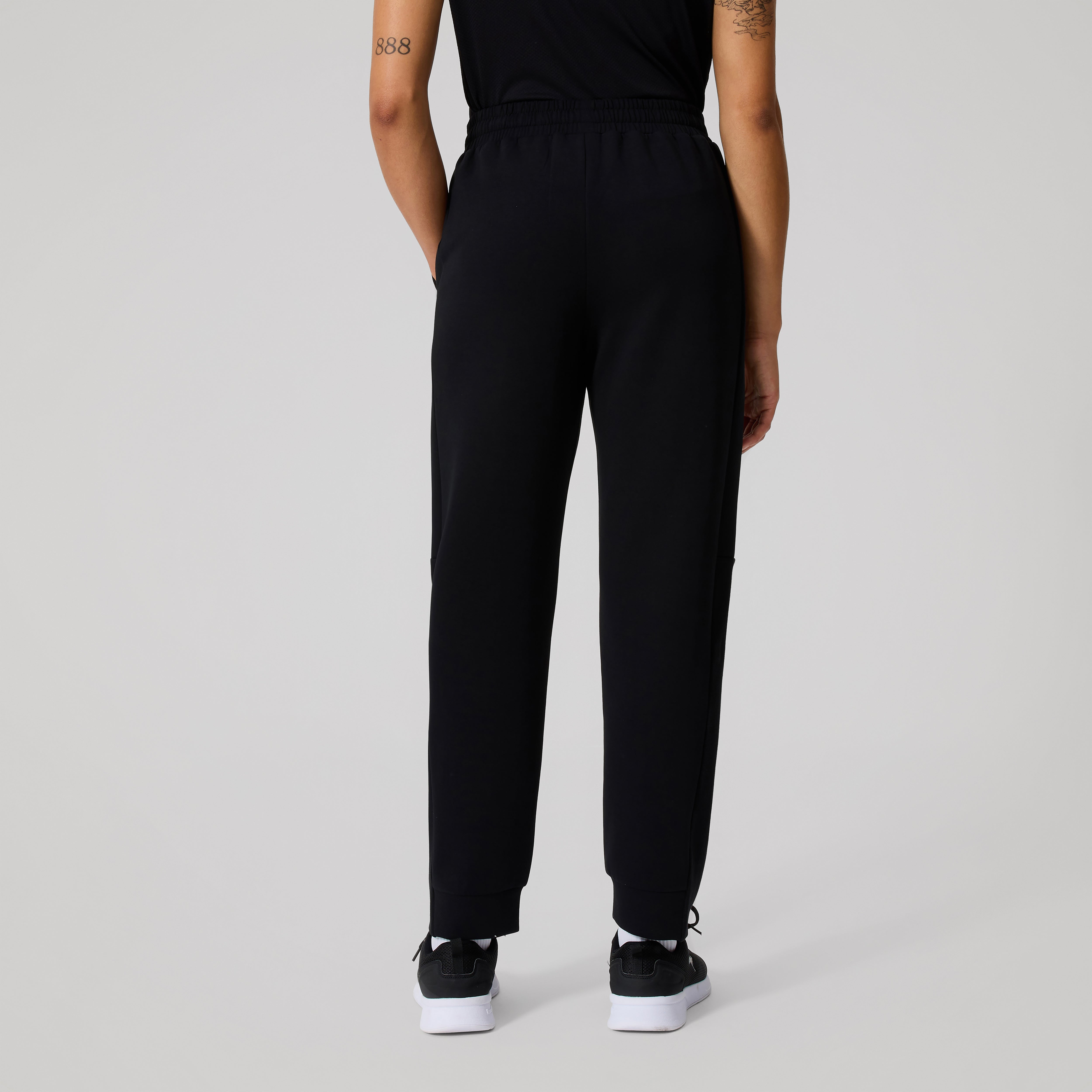 Canterbury Tempo+ 30in Sweatpant Adult Female Black