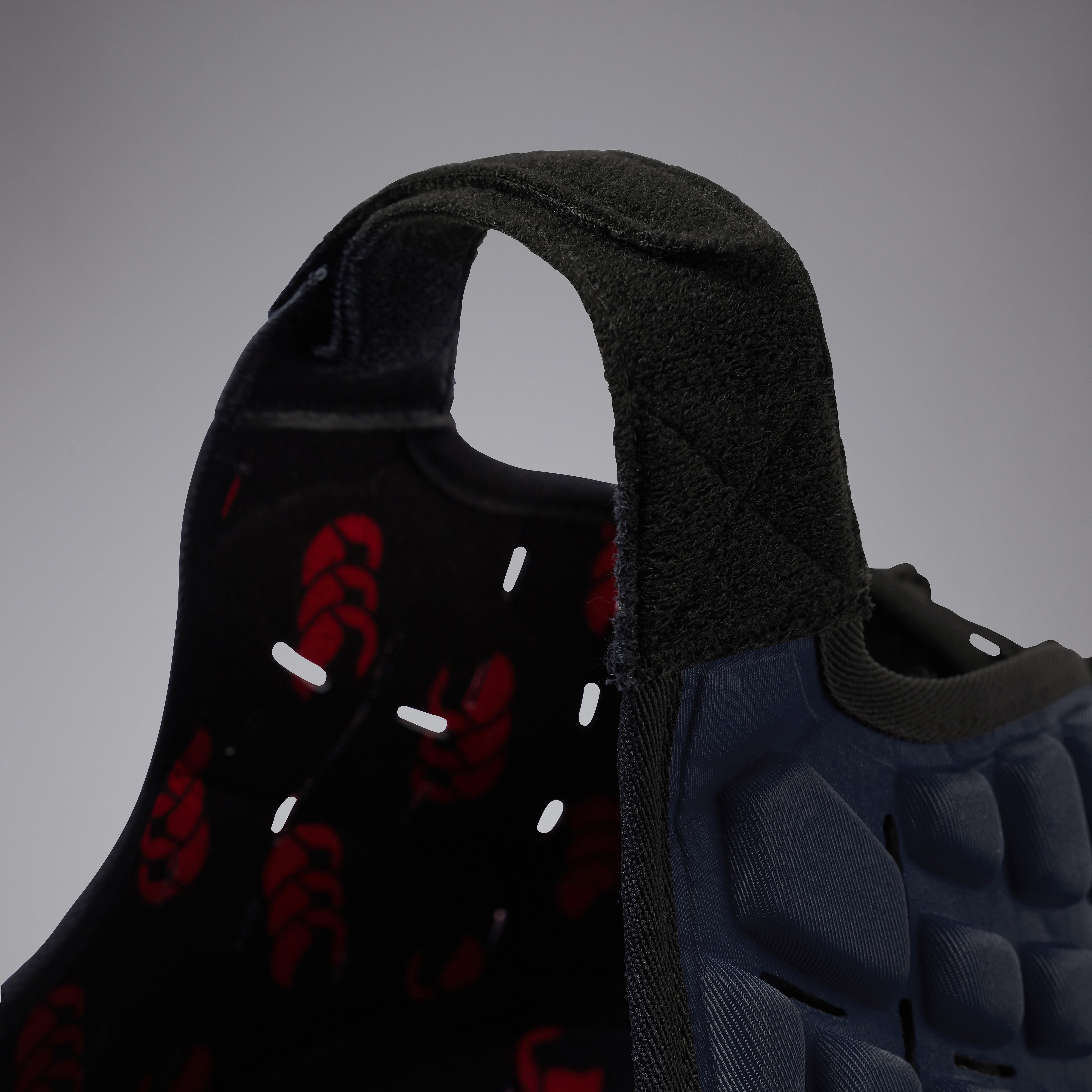 Canterbury Adult Raze Headguard