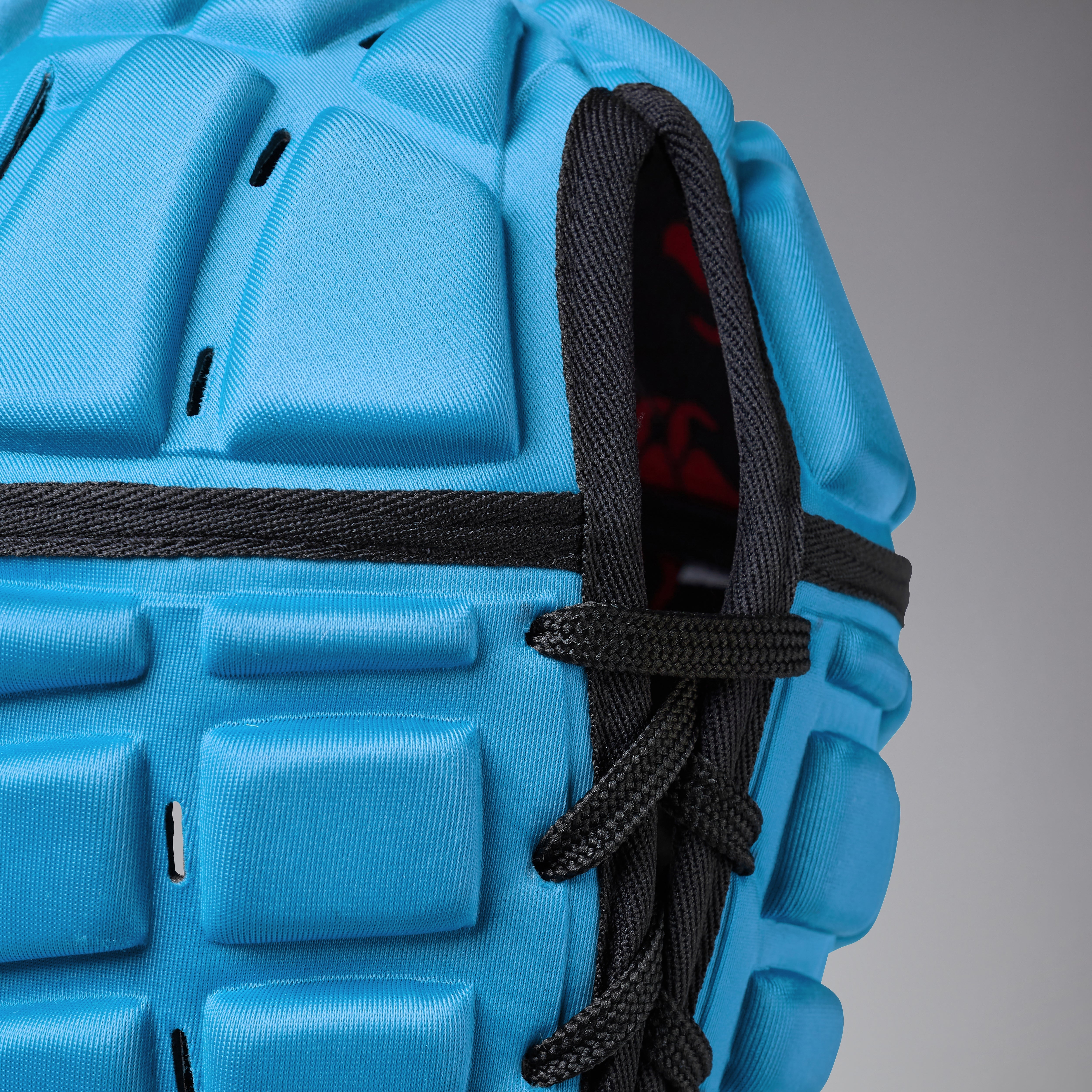 Canterbury Adult Raze Headguard