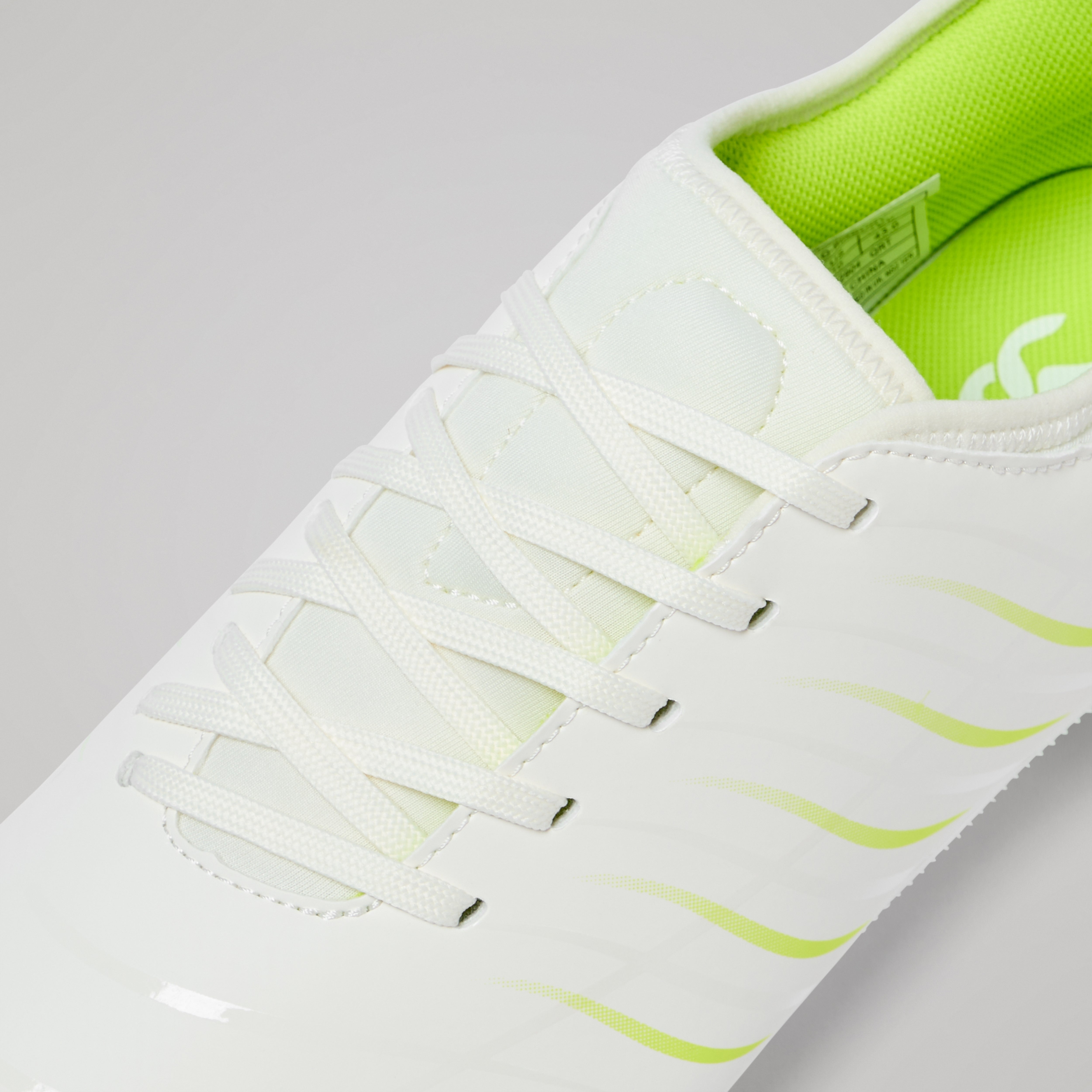 Canterbury CCC Phoenix 2.0 Teadult Male Soft Ground Adult Unisex White