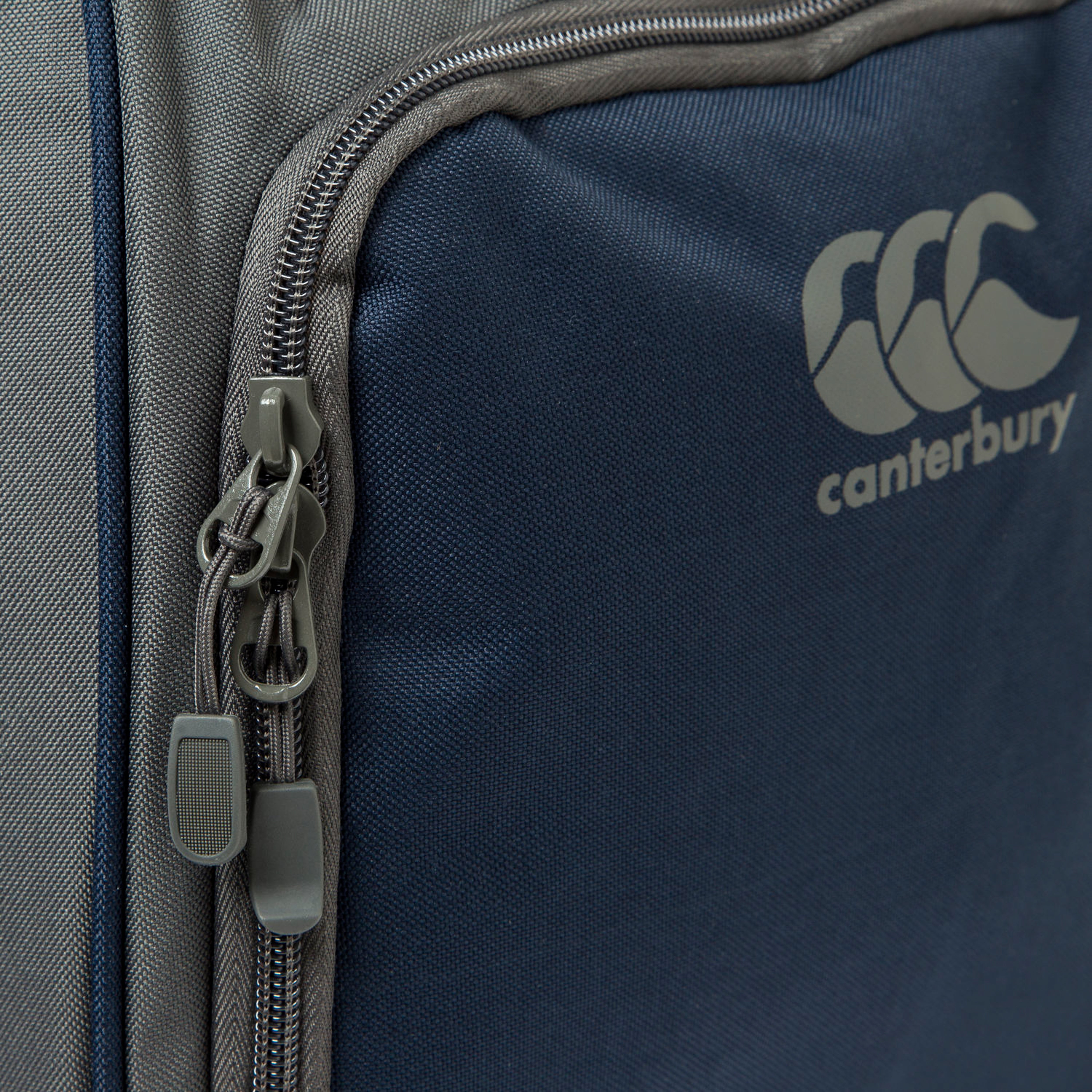 Canterbury Adult Holdall Bag