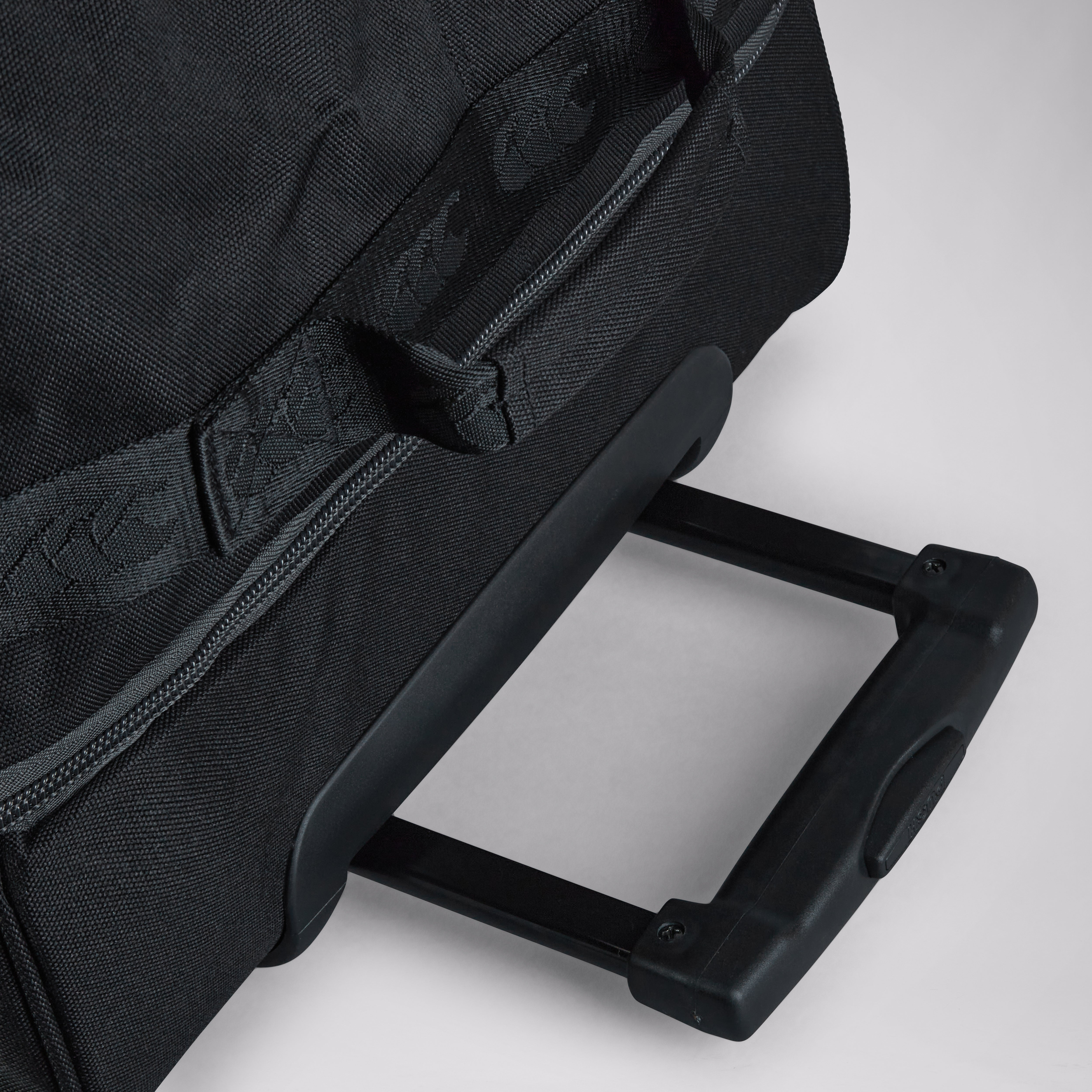 Canterbury Team Wheelie Bag Black