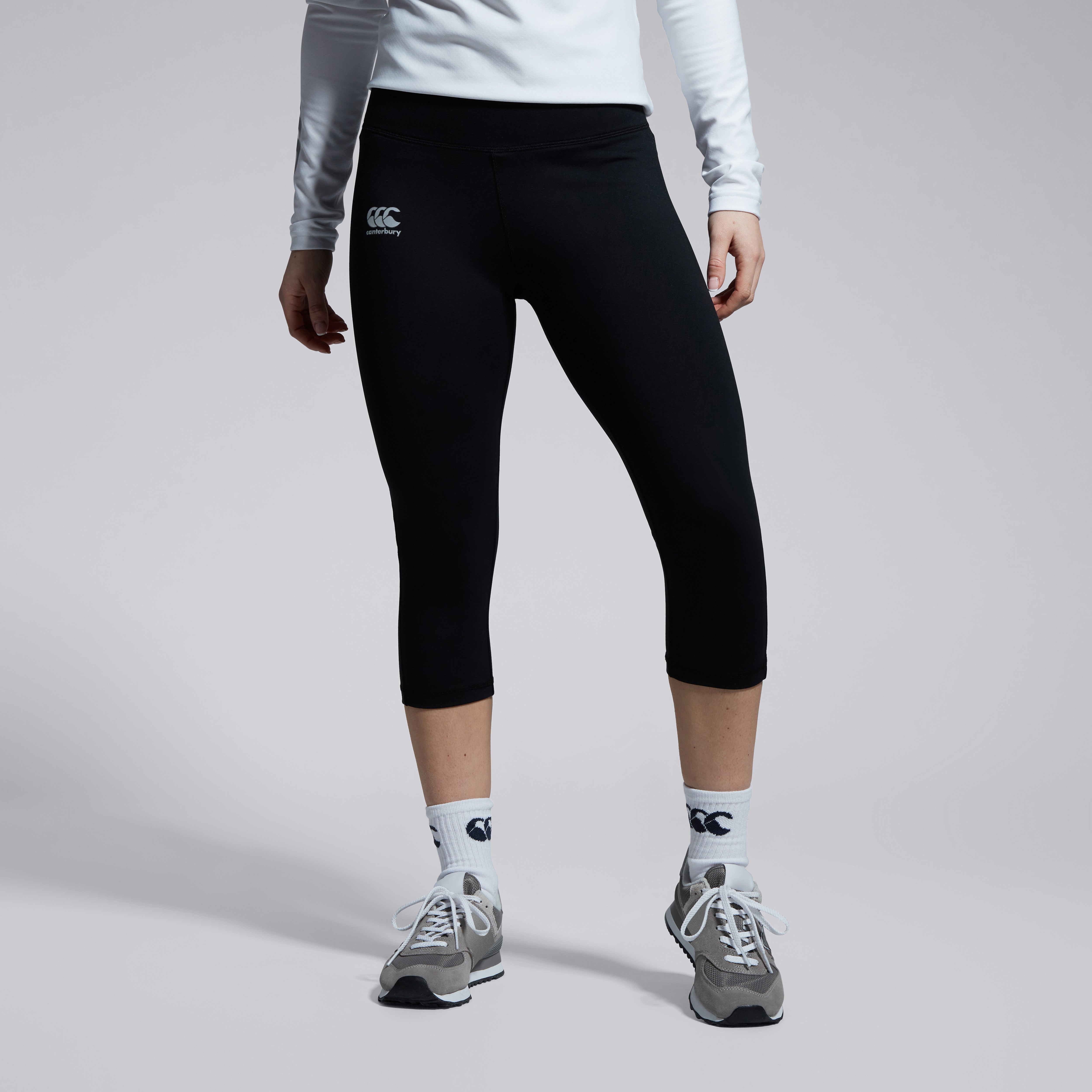 Canterbury Adult Female Vapodri Capri Tight Jet Black