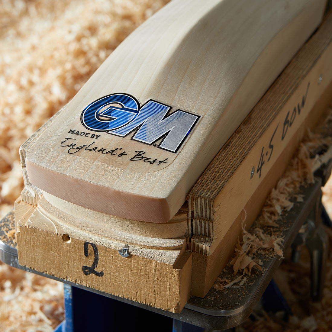 Gunn & Moore Jacob Bethell Player's Edition Senior Cricket Bat