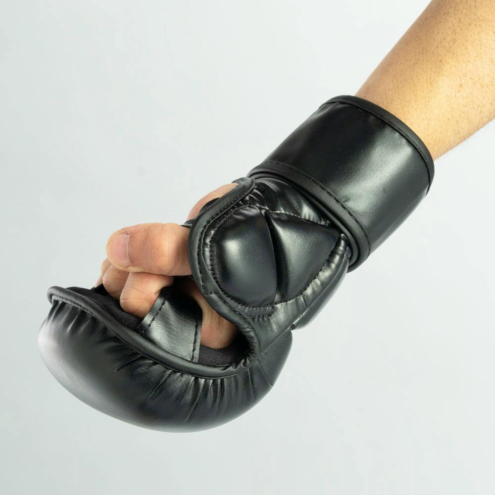 Blitz Avenger Sparring Gloves